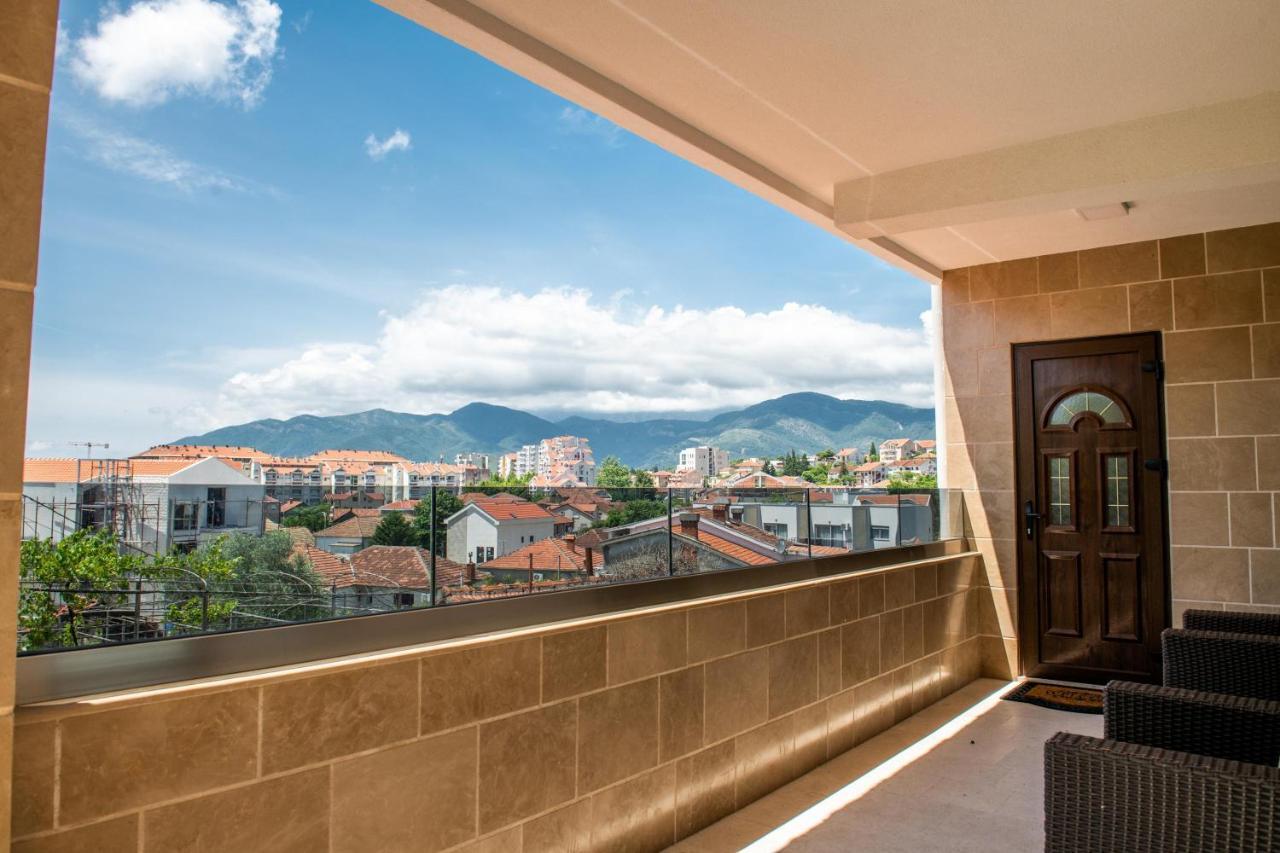 Raicevic Residence Tivat Buitenkant foto