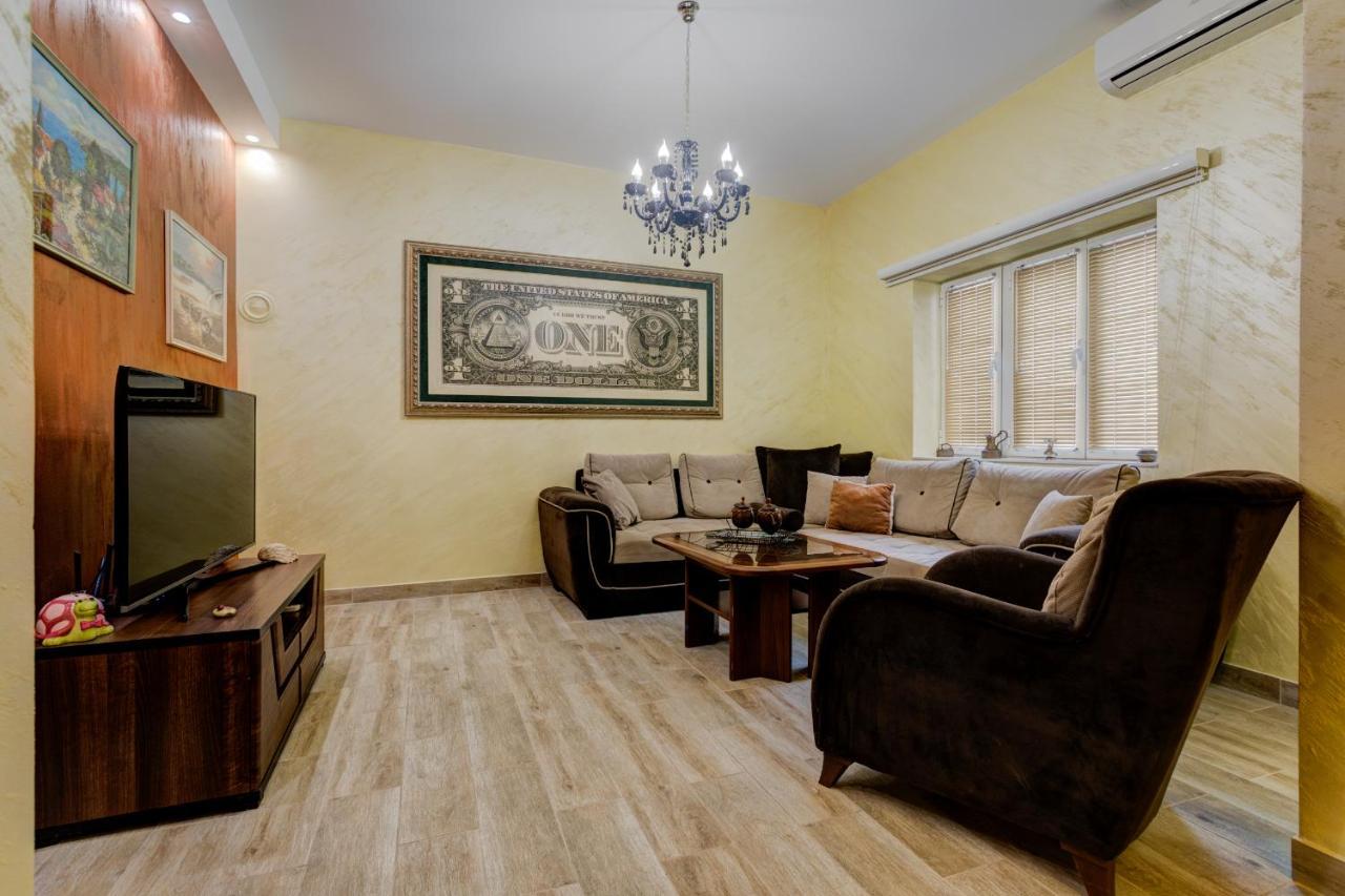 Raicevic Residence Tivat Buitenkant foto