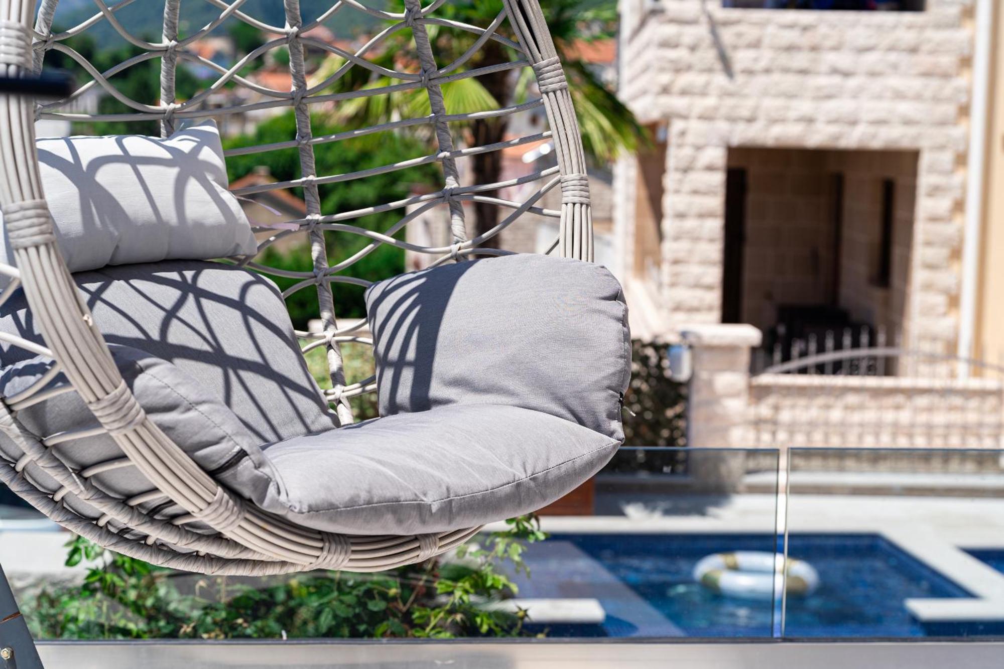 Raicevic Residence Tivat Buitenkant foto