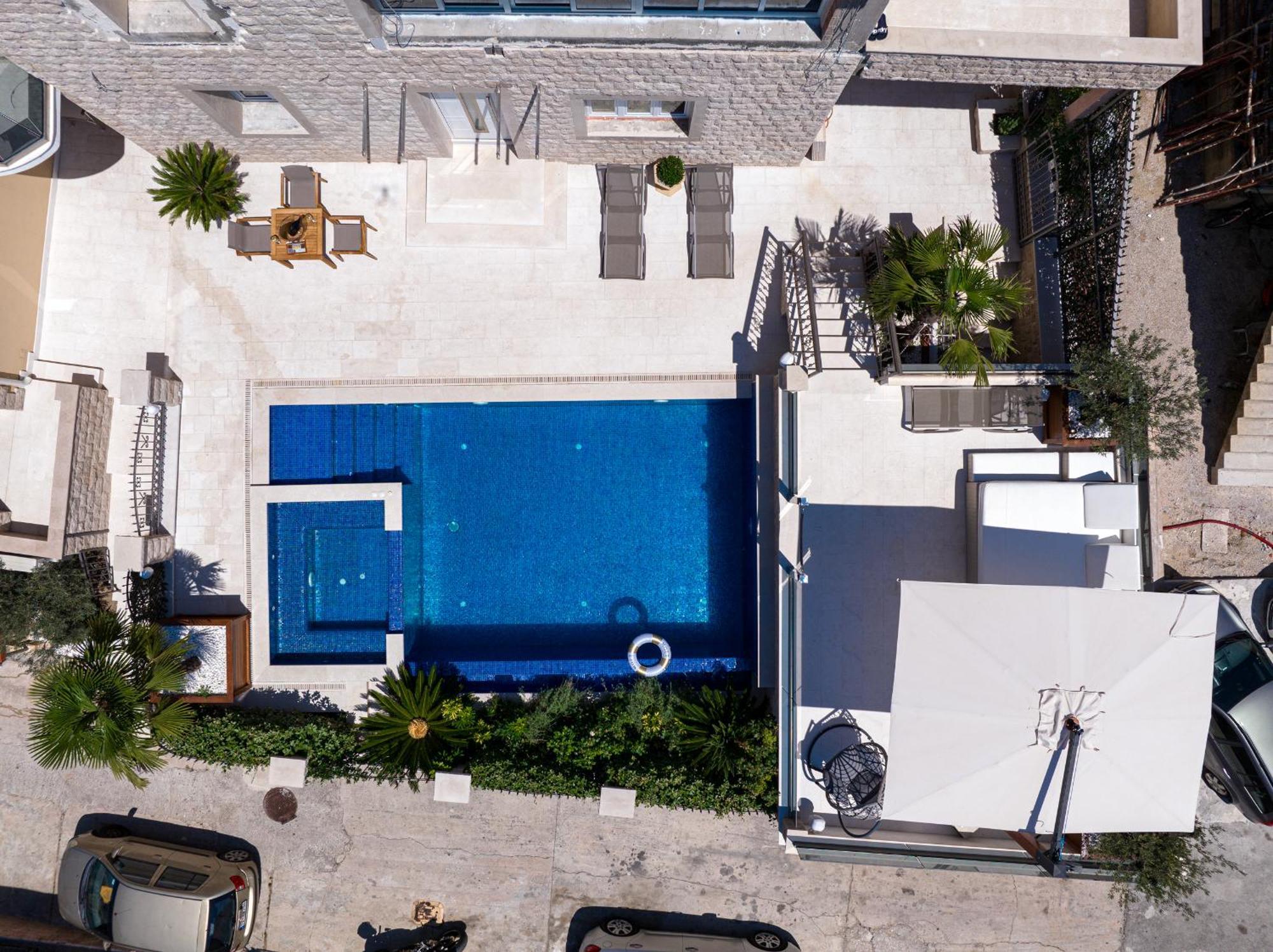 Raicevic Residence Tivat Buitenkant foto